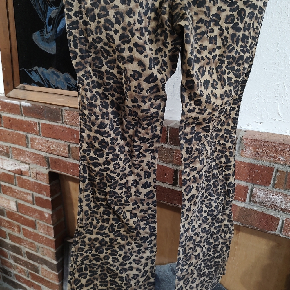 Daang Goodman Tripp NYC - Picture 9 of 11